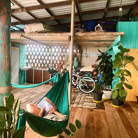 Rub Lom Chom Klong Homestay Чумпхон Экстерьер фото